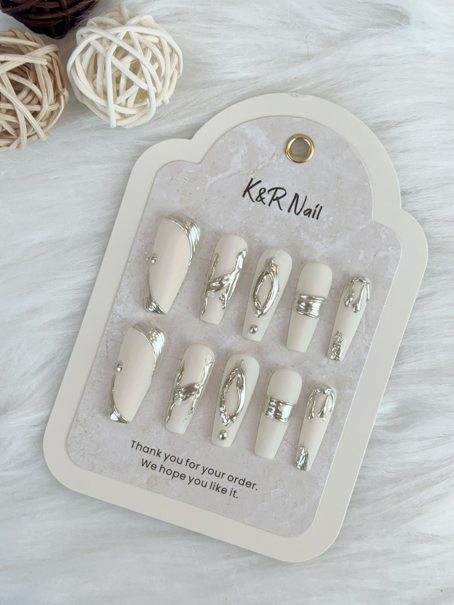 Ivory Twinkle II