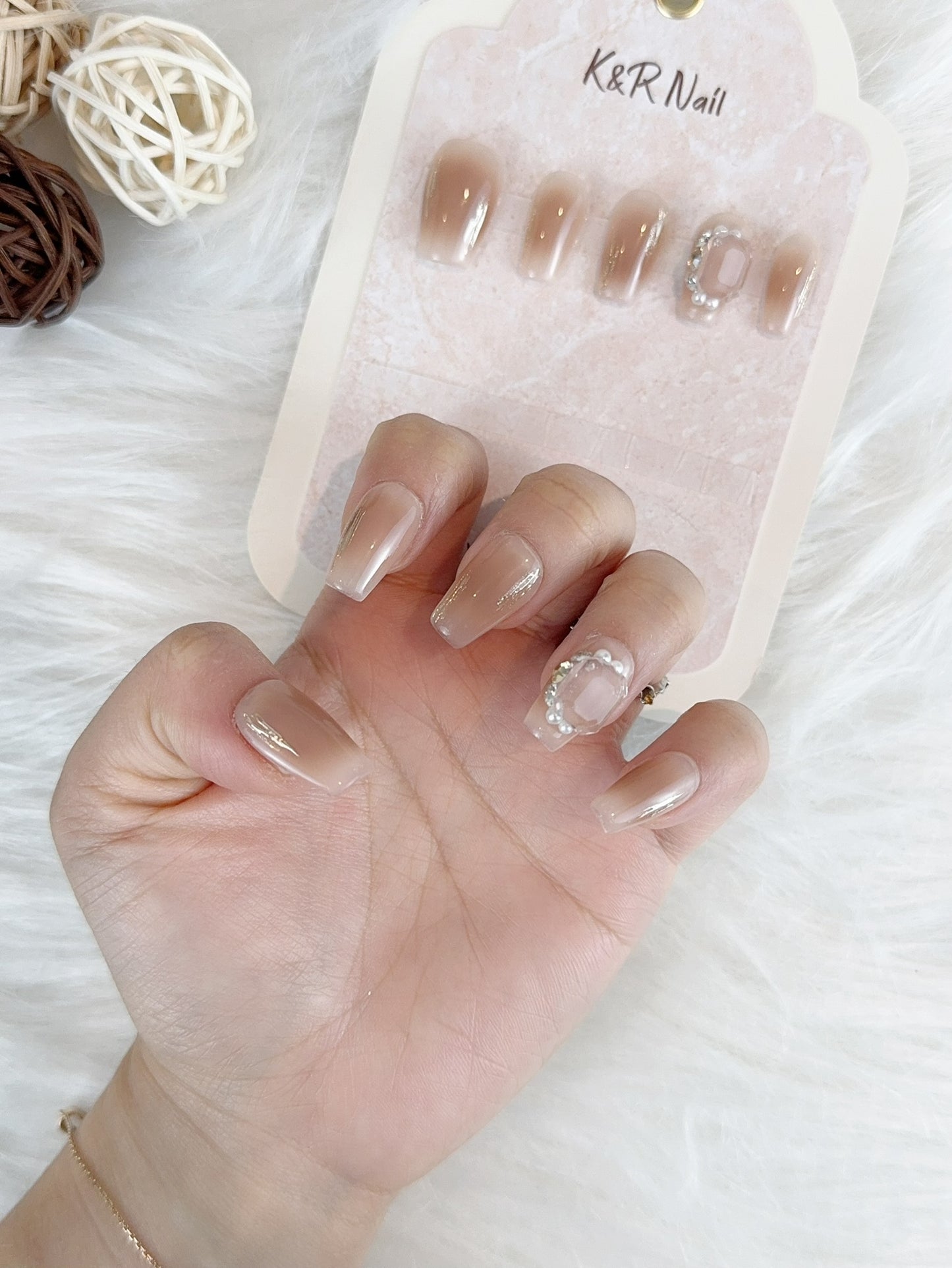 Nude Elegance