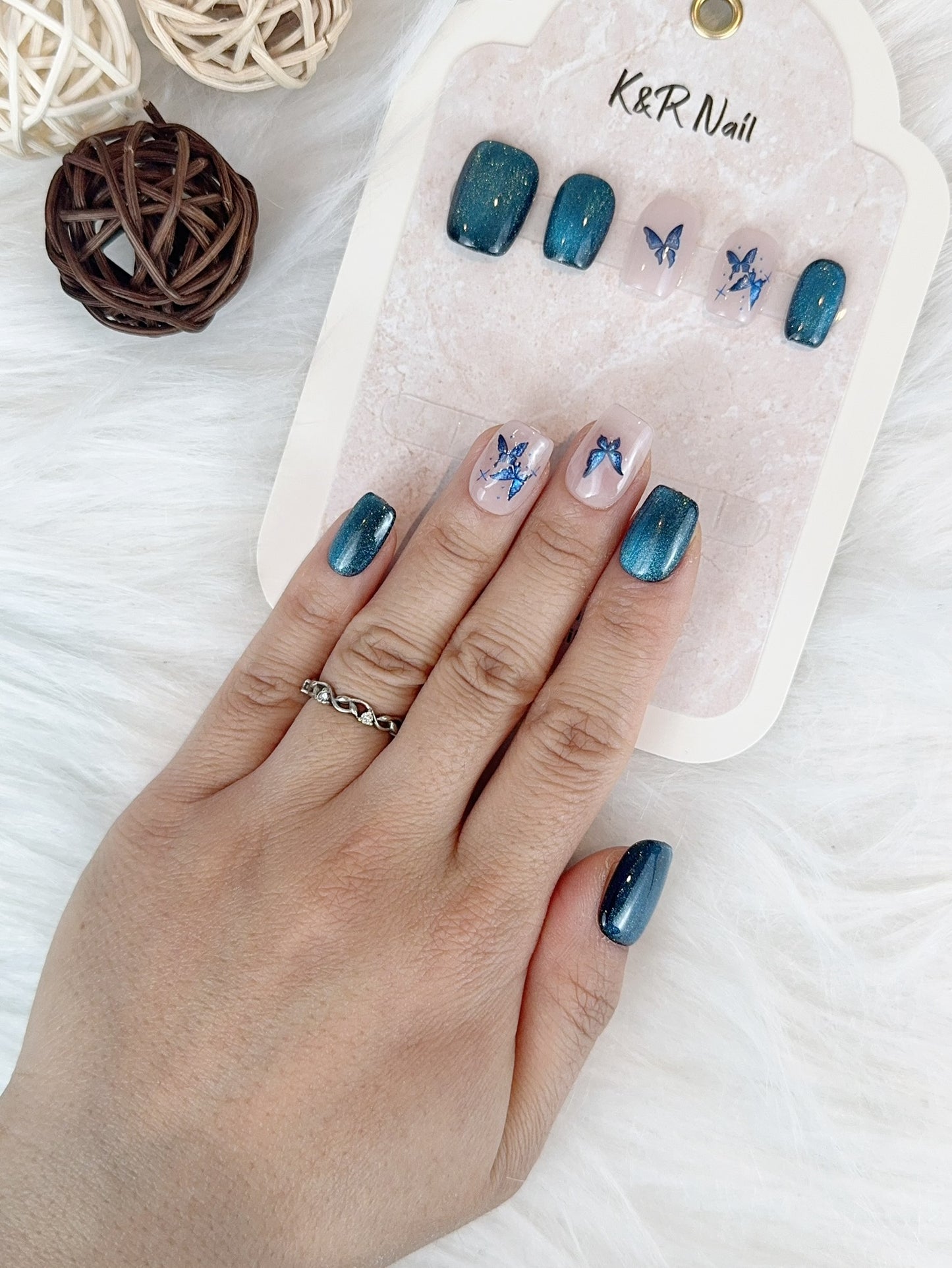 Sapphire Wing